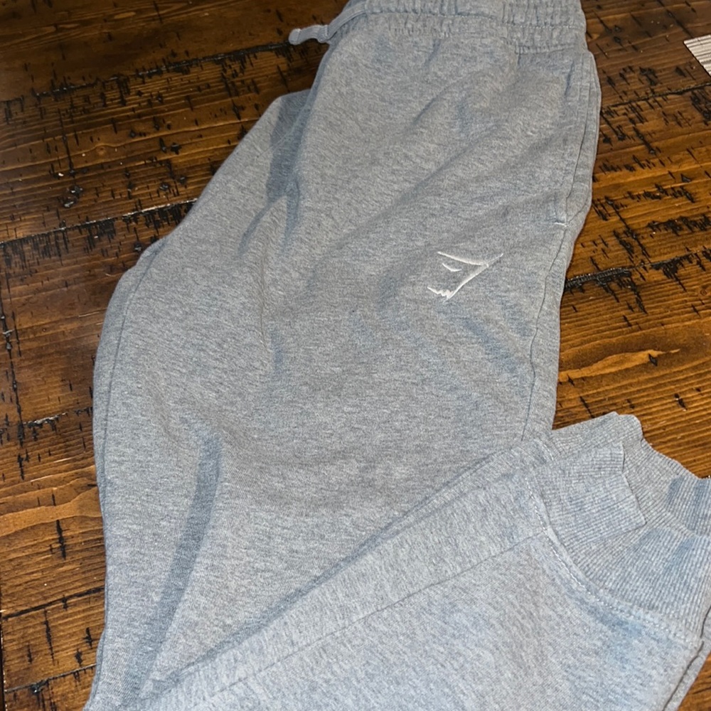 Mens size small gym shark joggers